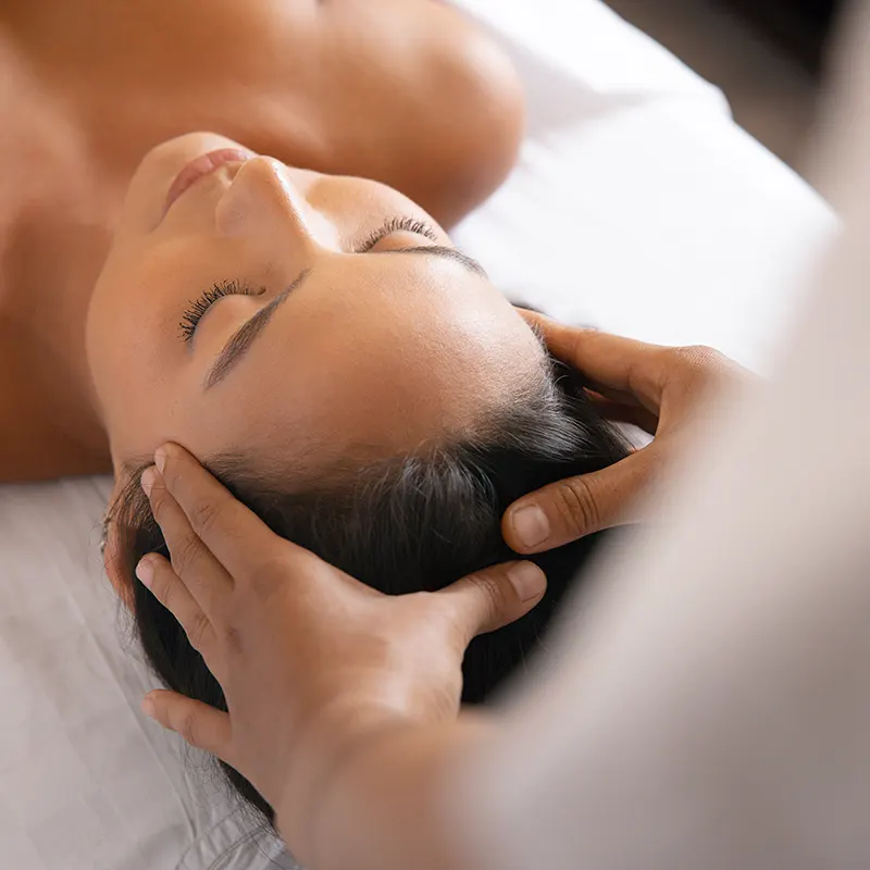 Akoya Spa Head Massage